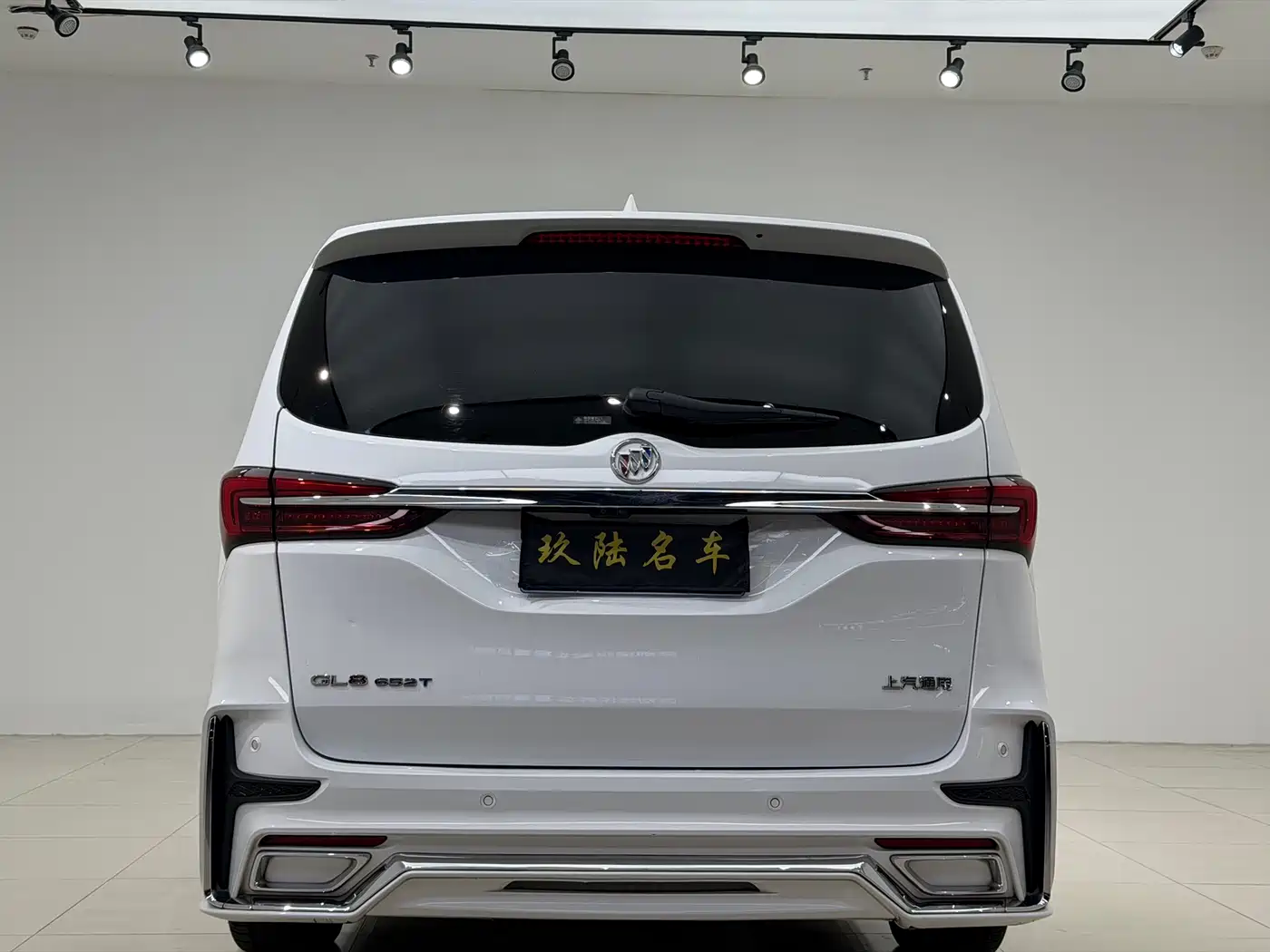 Фото 17 - Buick GL8