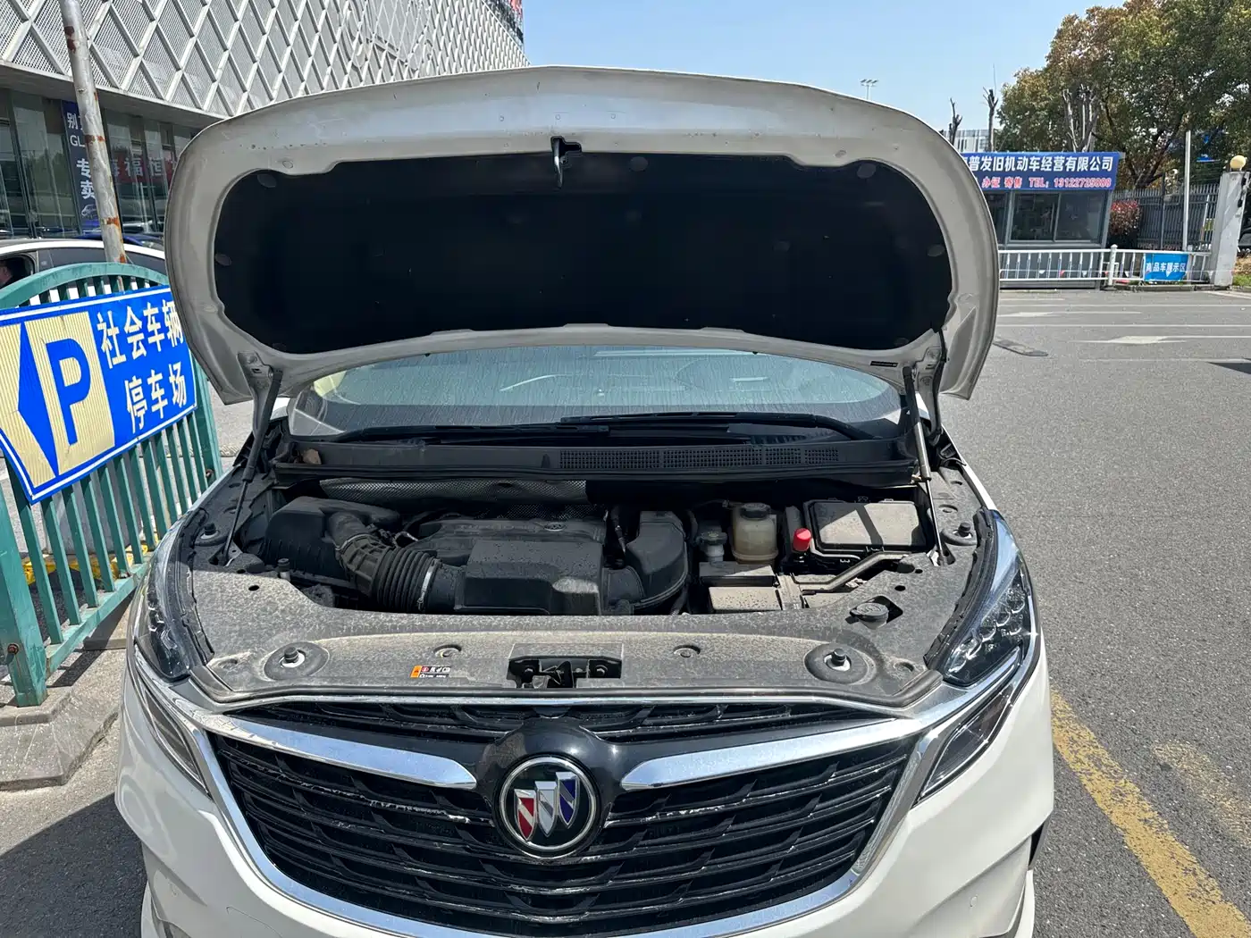 Buick GL8 2021 ES Landlord 653T Premium фото 11