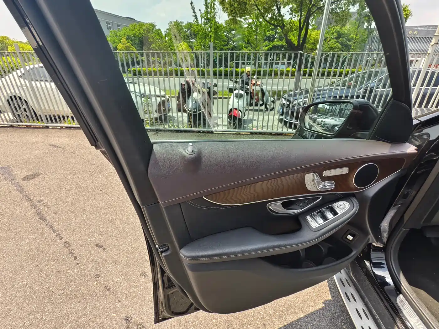 Mercedes-Benz GLC 2020 GLC 300 L 4MATIC Dynamic фото 5