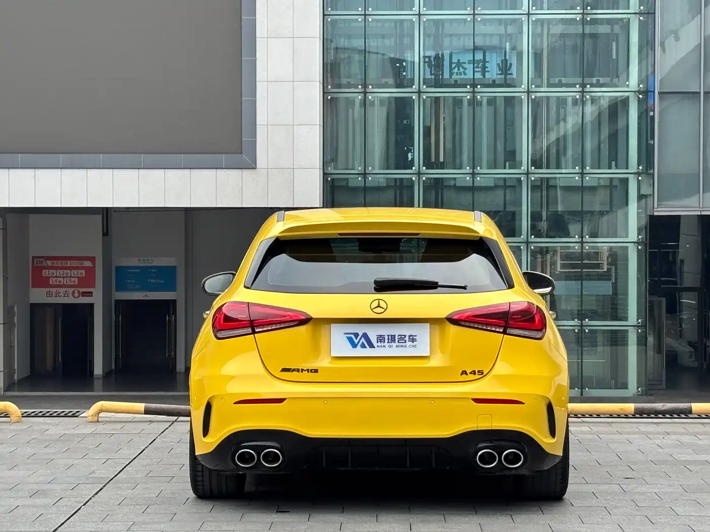 Mercedes-Benz A-Class AMG (Import) 2022 AMG A 45 4MATIC+ фото 7