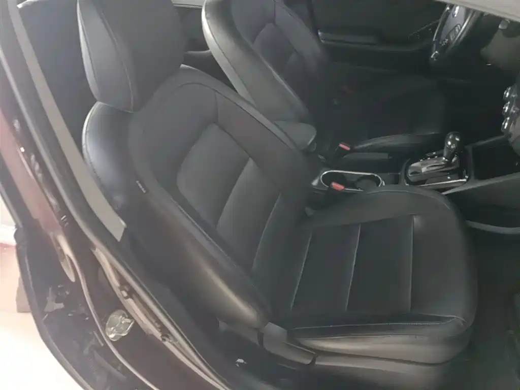 Kia K3 2017 1.6L Automatic 15th Anniversary Special GLS фото 25
