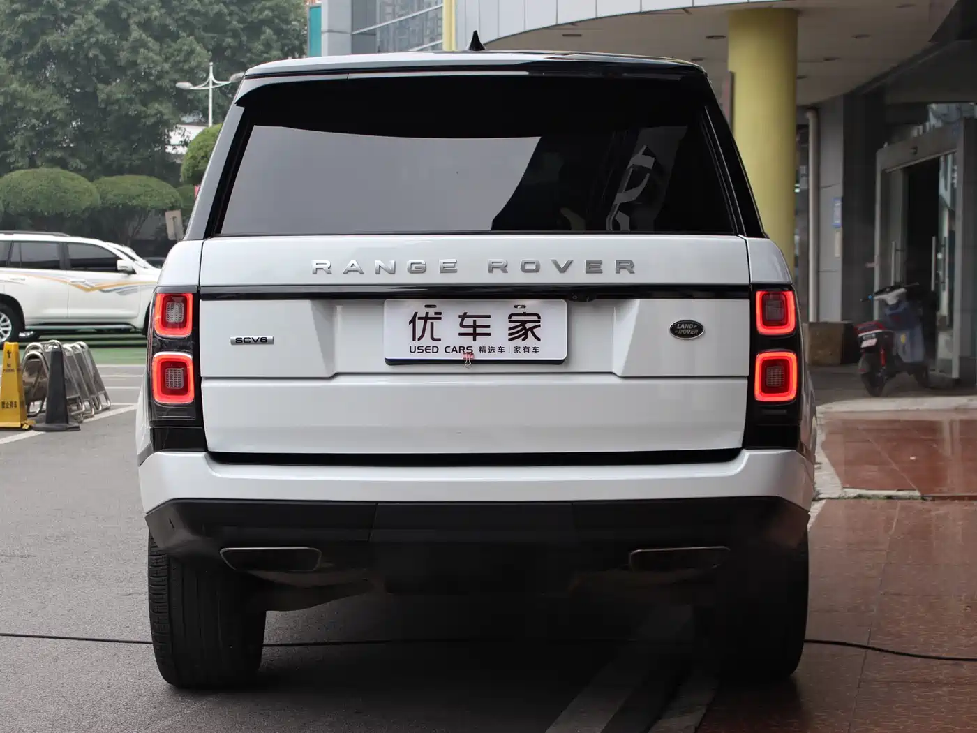 Land Rover Range Rover 2018 3.0 SC V6 Vogue SE Genesis Extended Edition фото 5