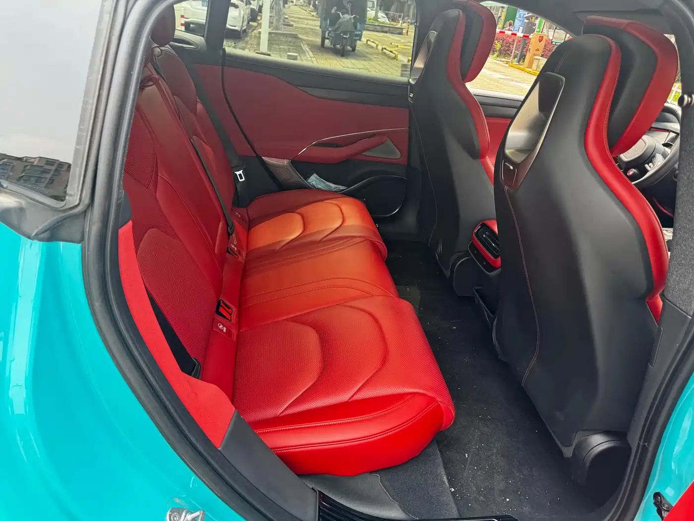 XIAOMI CAR XIAOMI SU7