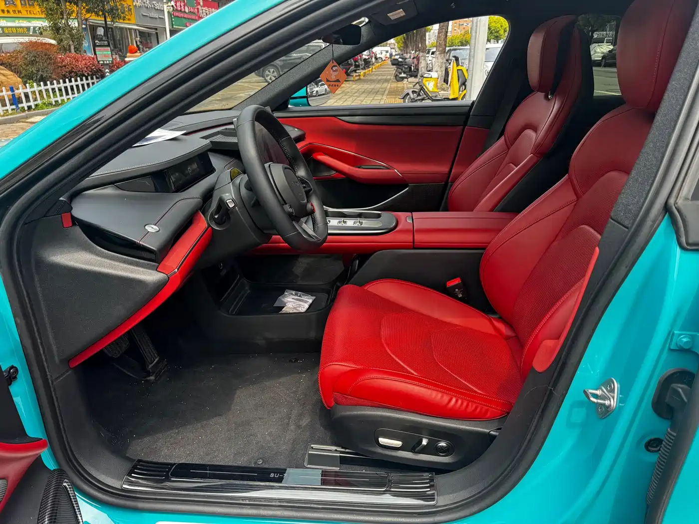 XIAOMI CAR XIAOMI SU7