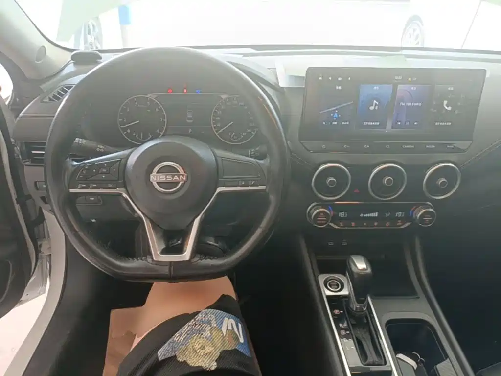 Nissan SYLPHY, миниатюра 10