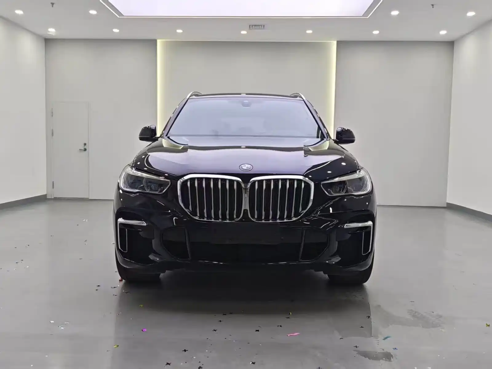Photo 1 - BMW X5