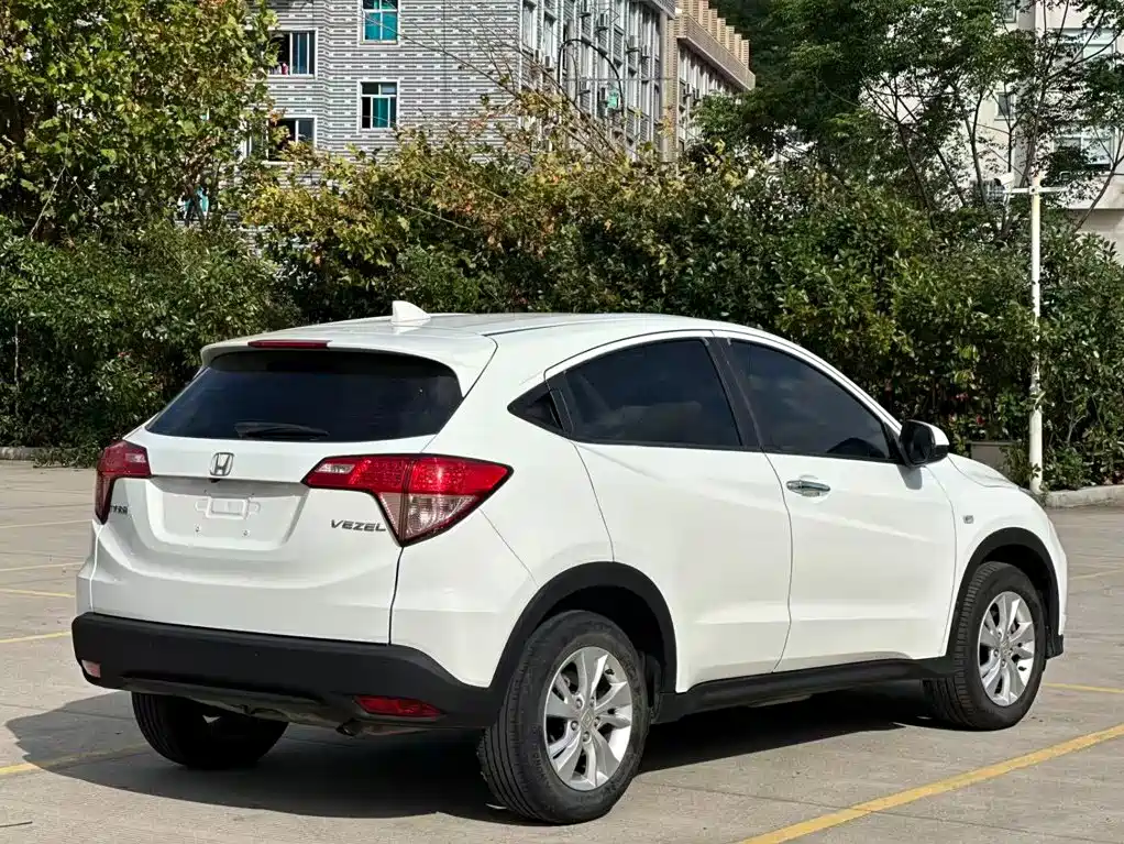 Honda Vezel 2016 2015 1.5L CVT 2WD Comfort