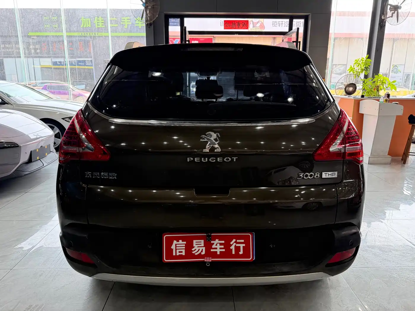 Peugeot 3008 2013 1.6THP Automatic Prestige Edition фото 13