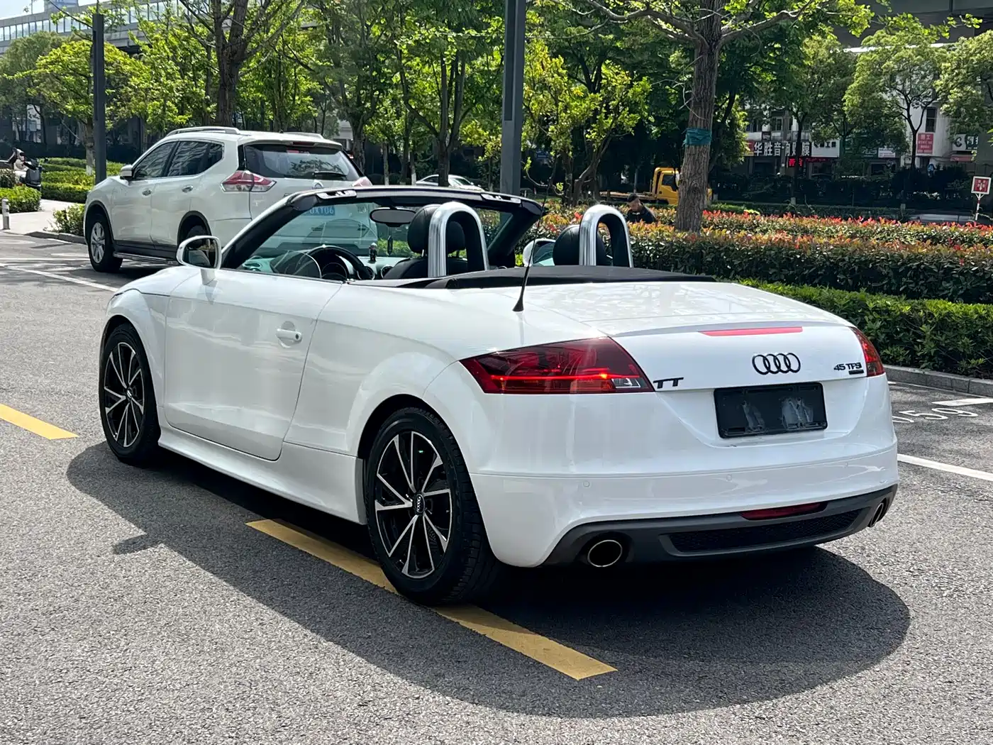 Audi TT 2013 TT Roadster 45 TFSI quattro фото 5
