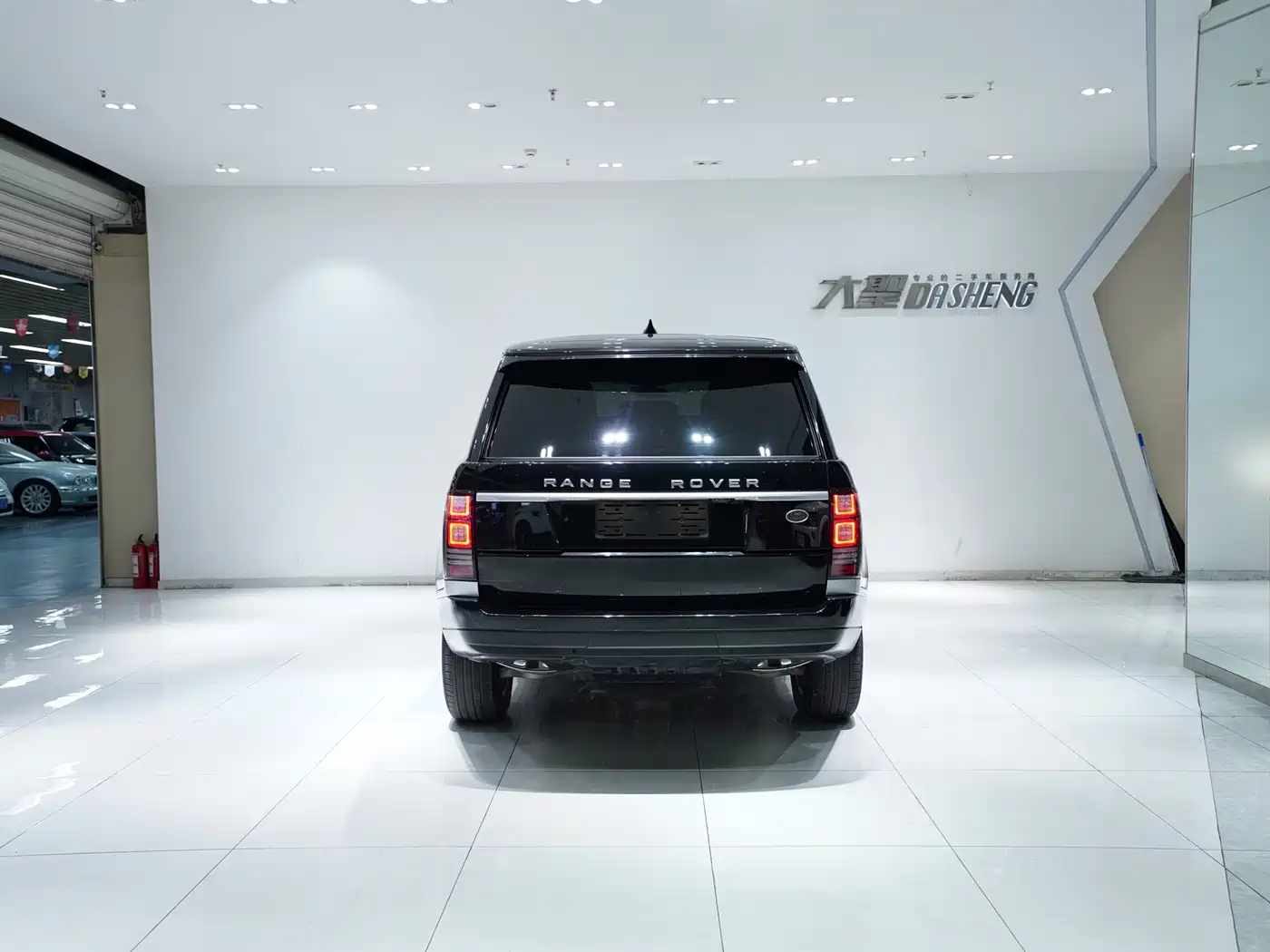 Land Rover Range Rover 2017 3.0 SC V6 Vogue фото 11