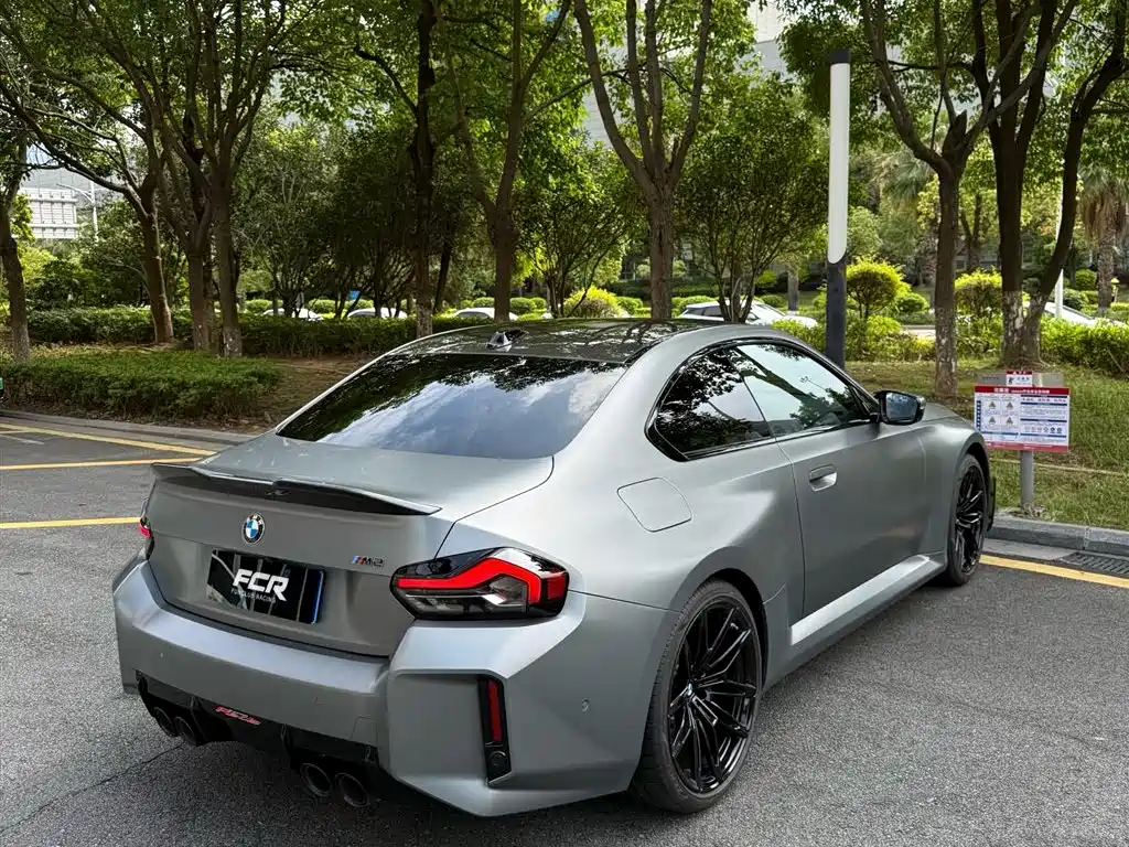 BMW M2 2024 M2 фото 7