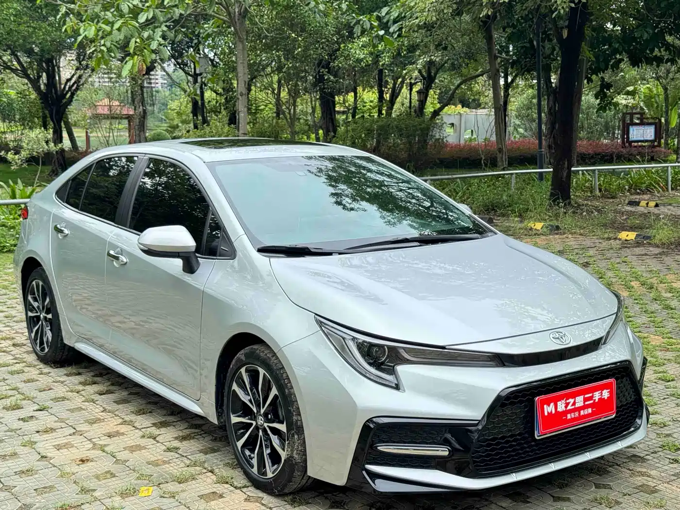 Toyota Levin 2022 185T CVT Sport Edition фото 8