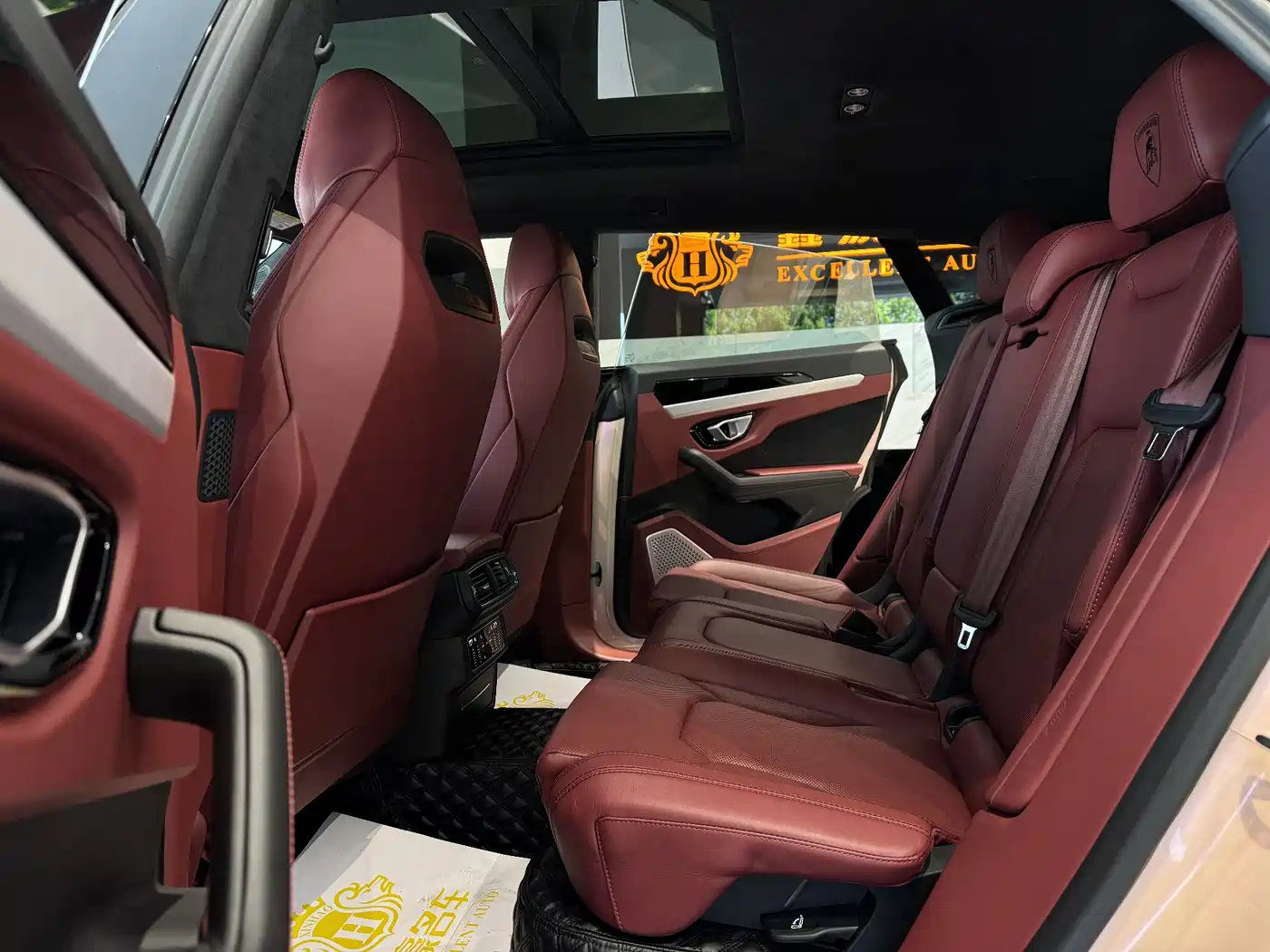 Lamborghini Urus 2018 4.0T V8 фото 11