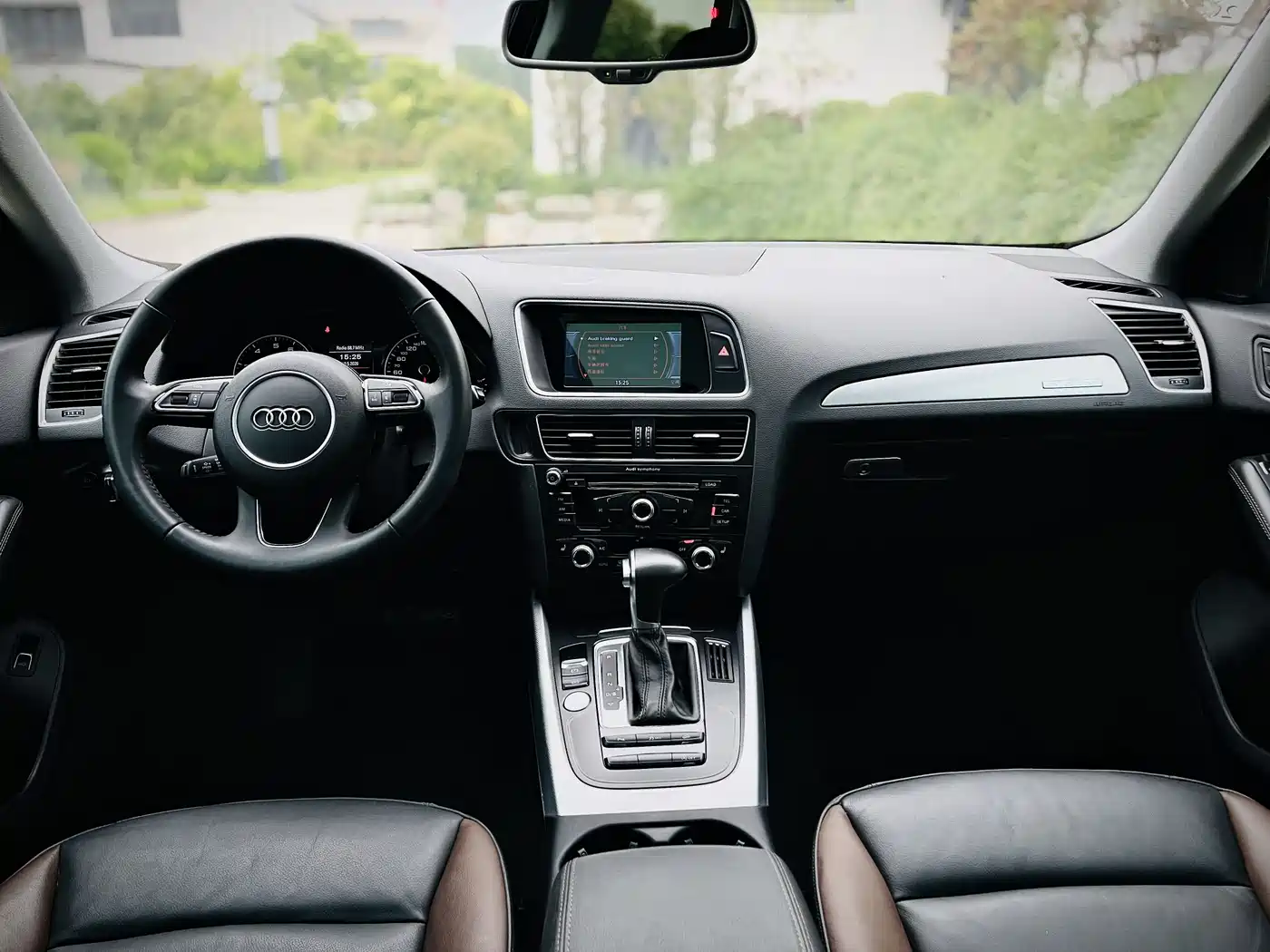 Audi Q5 2017 Plus 40 TFSI Technology фото 8