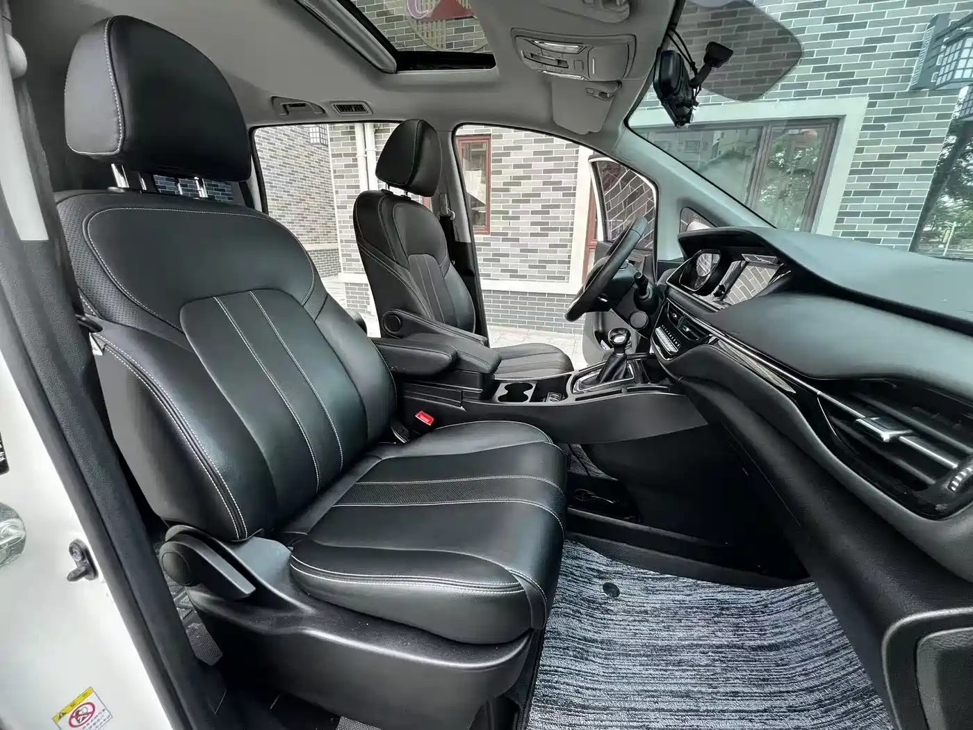 GAC Trumpchi Trumpchi M6 2021 270T DCT Premium Edition (7-seater) фото 9