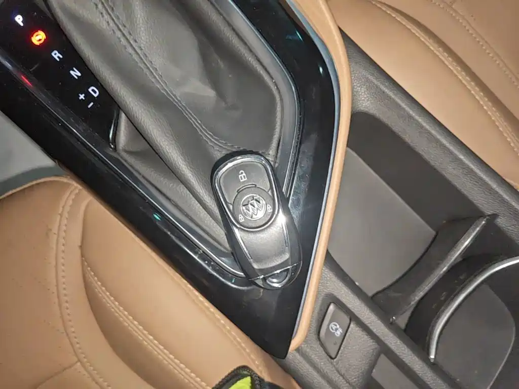 Buick GL6 2022 2021 323T Mild Hybrid Connected Luxury