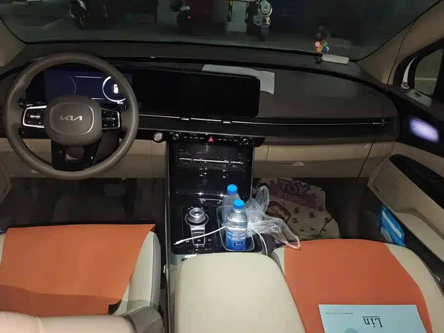 Kia Carnival 2024 2021 2.0T Flagship Edition