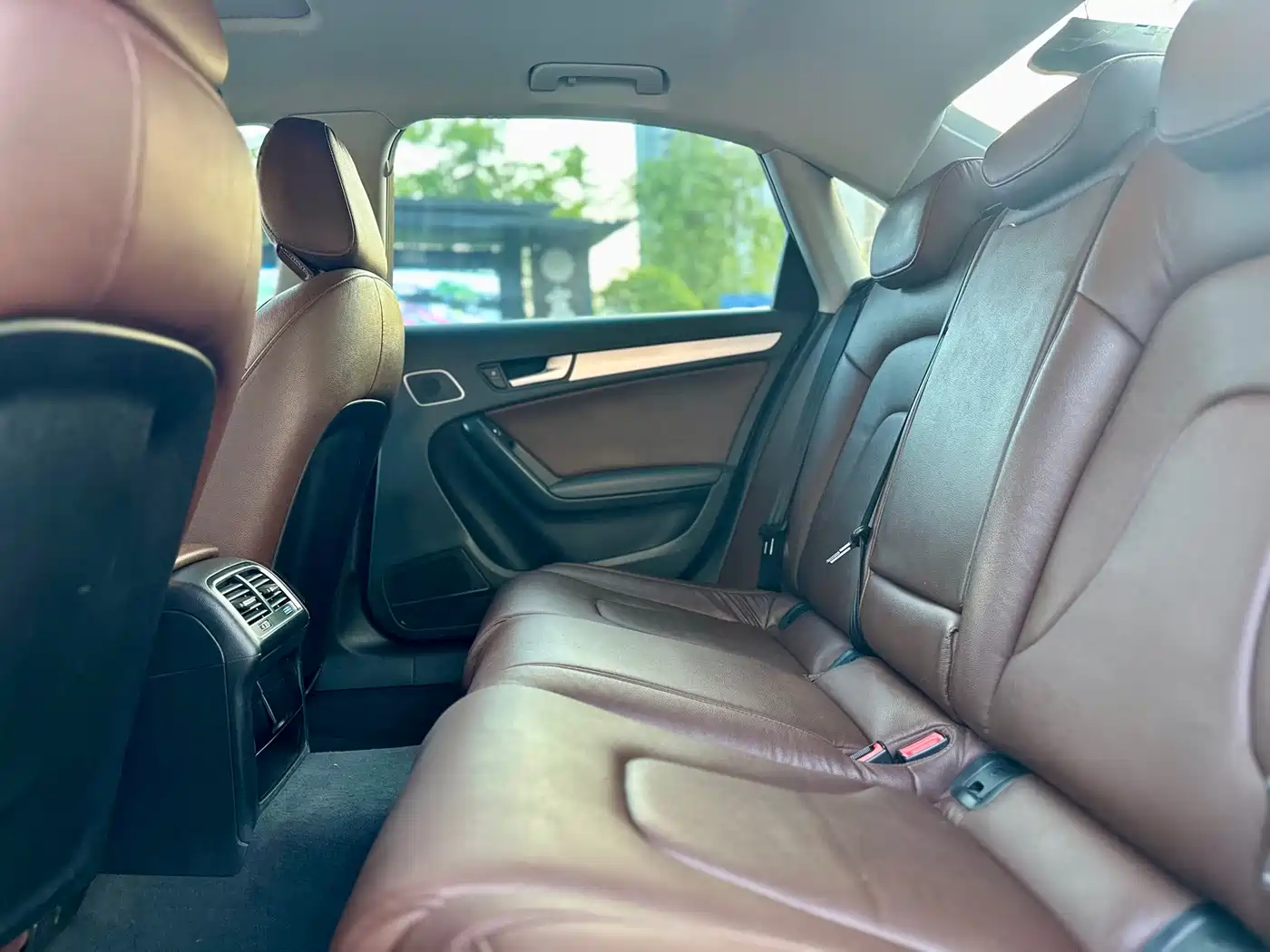 Audi A4L 2015 35 TFSI Auto Standard фото 8