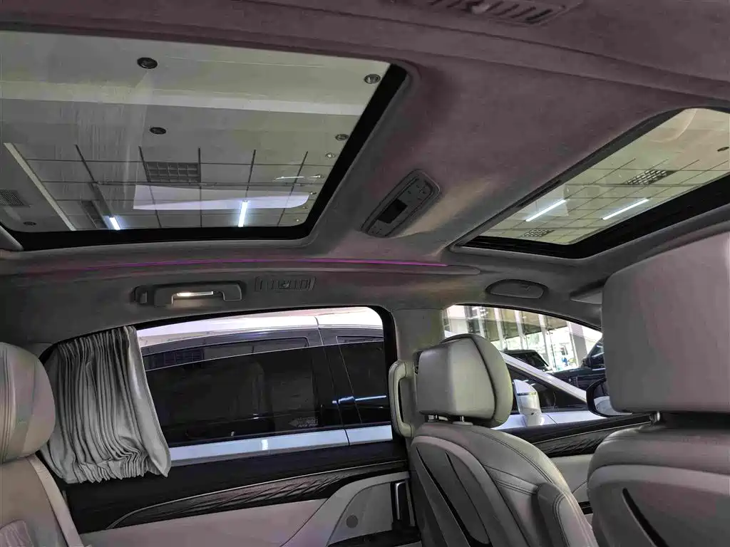 Фото 9 - Buick GL8