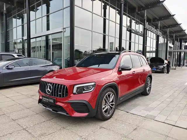  Mercedes-Benz Mercedes-Benz GLB AMG 2021 AMG GLB 35 4MATIC