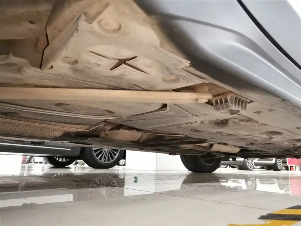 BMW X1 2016 sDrive18Li Premium Model фото 4