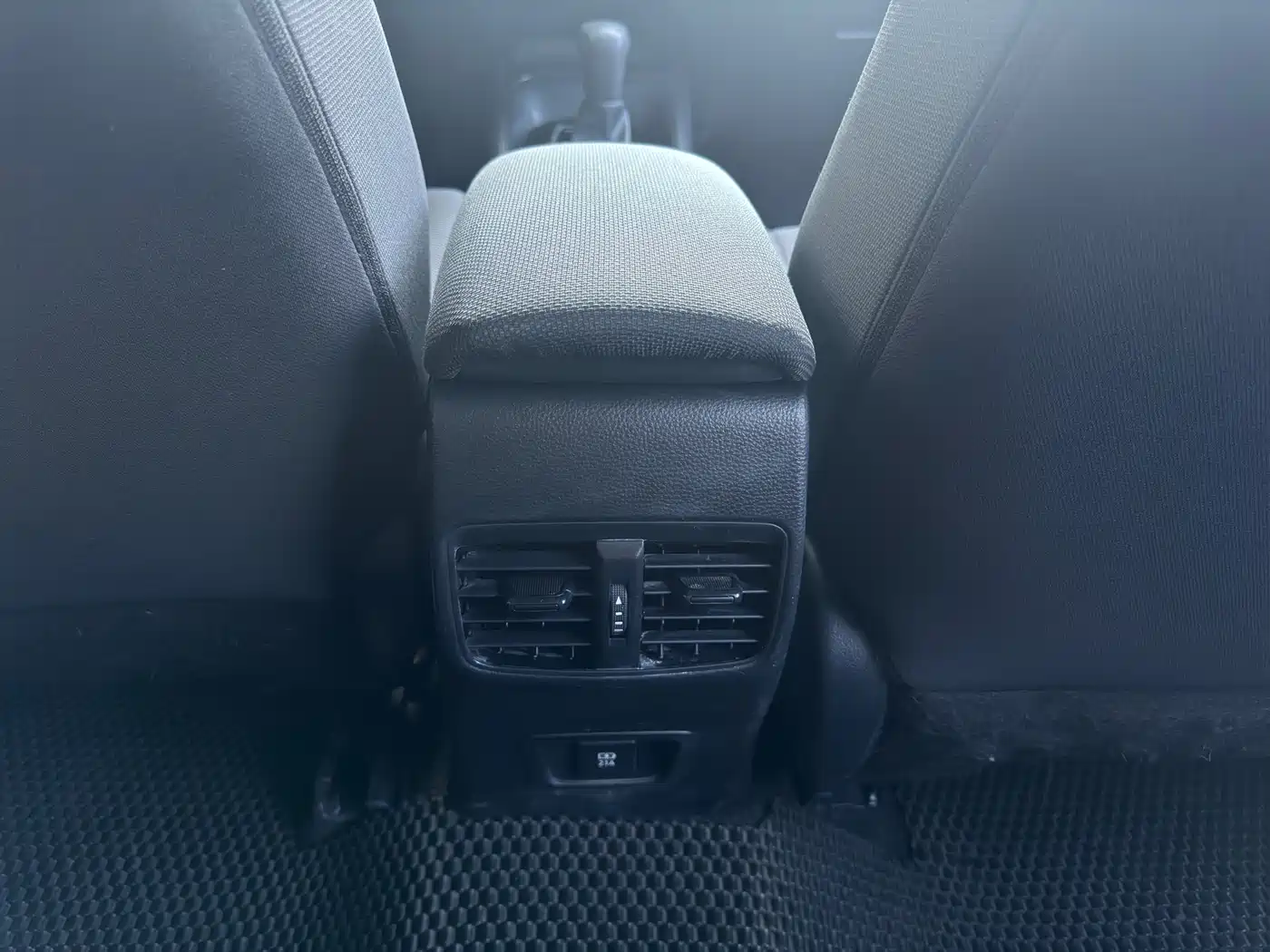 Toyota Levin 2022 TNGA 1.5L CVT Elite Edition фото 8