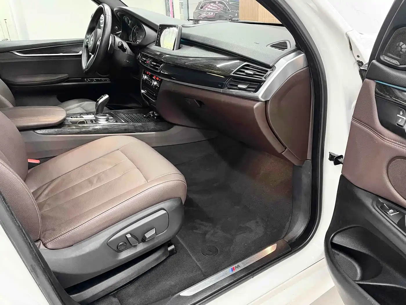 BMW X5 (Import) 2017 xDrive35i M Sport фото 11