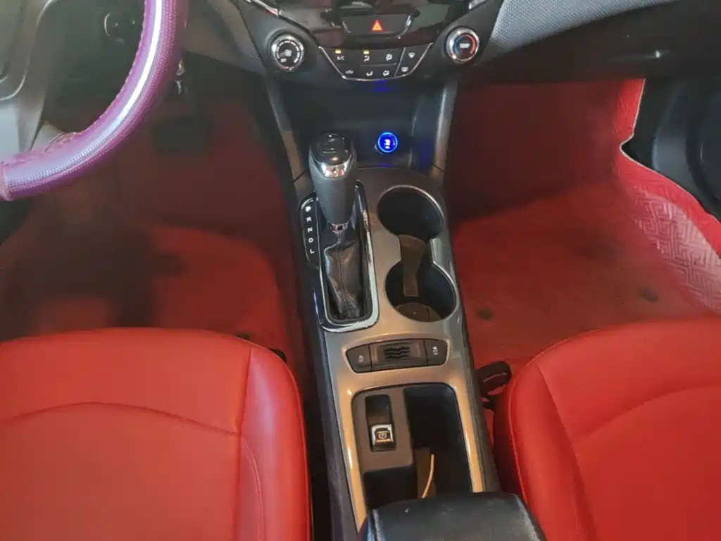 Chevrolet Cruze 2019 2018 Redline 320 Automatic Pioneer Edition
