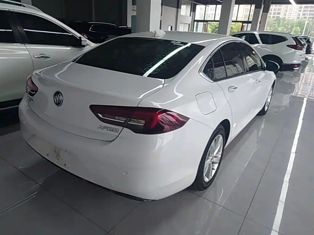 Buick Regal 2019 20T Elite China VI фото 7