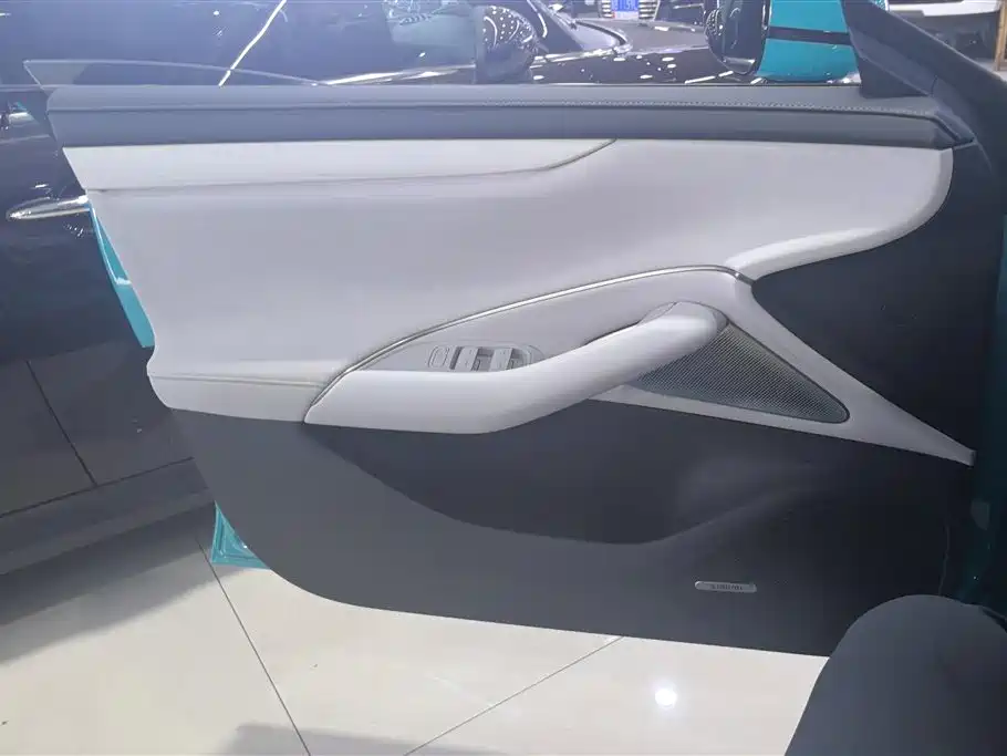 Xiaomi Auto Xiaomi SU7 2024 RWD Long Range Intelligent Driving Edition фото 7