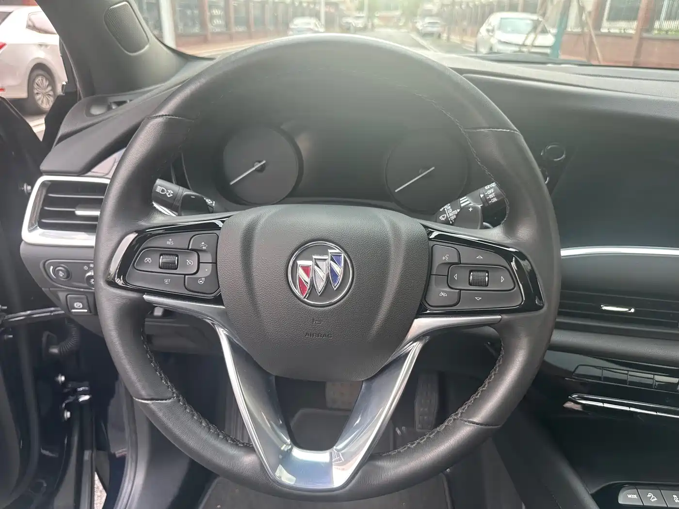 Buick Enclave 2023 2022 652T AWD Premium Flagship 6-Seater