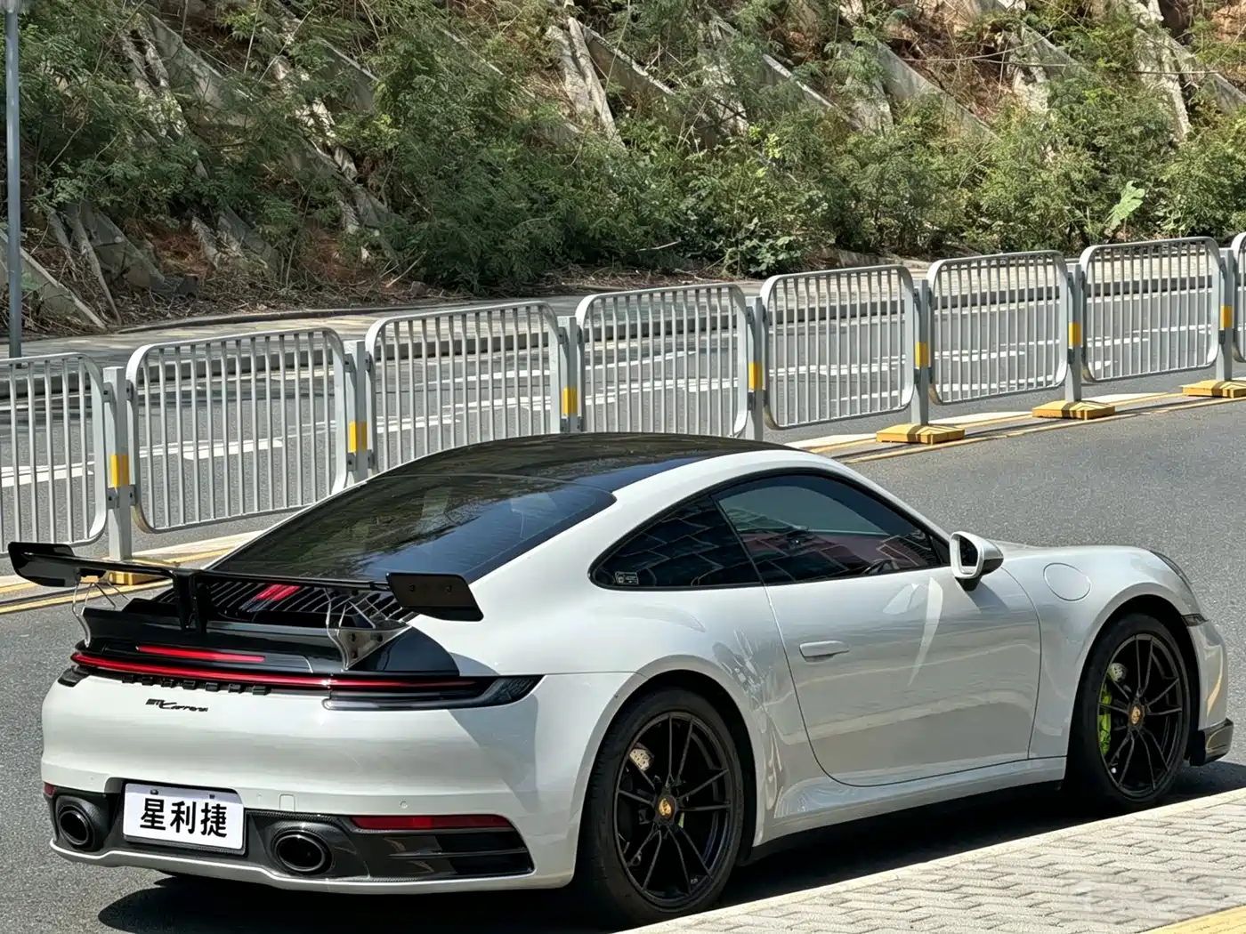 Porsche 911 2020 Carrera 3.0T фото 2