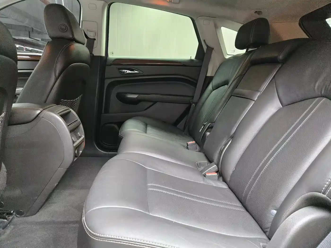 Cadillac SRX 2012 3.0L Luxury Model фото 9