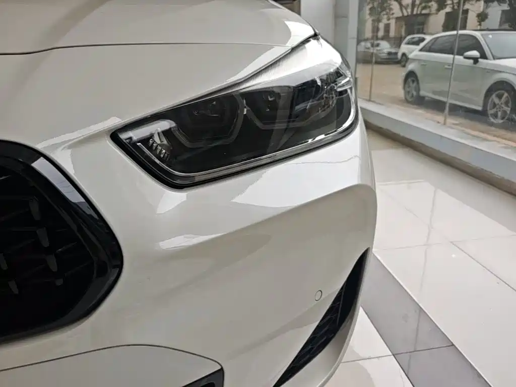 BMW X2 2024 2023 sDrive25i M Sport Shadow Edition