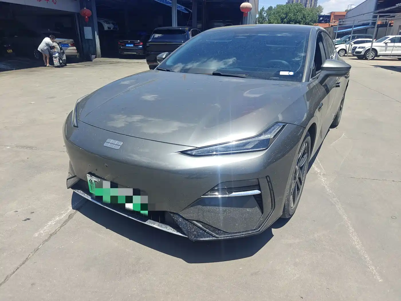 Geely Galaxy Galaxy E8 2024 2024 550km RWD MAX