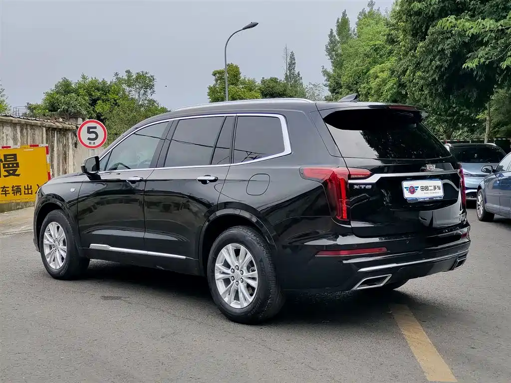 Cadillac XT6 2021 28T 6-Seater Style фото 4