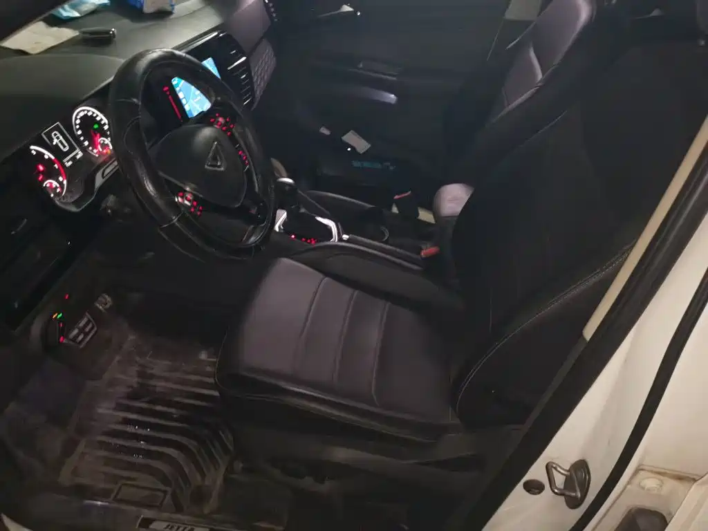 Jetta VS5 2019 2019 280TSI Automatic Glory