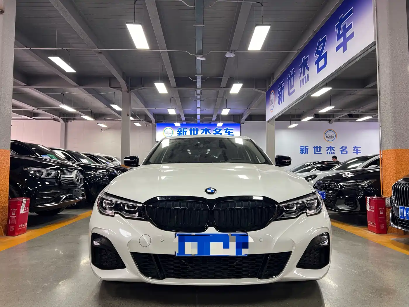 BMW 3 Series 2021 325i M Sport Night Edition фото 2