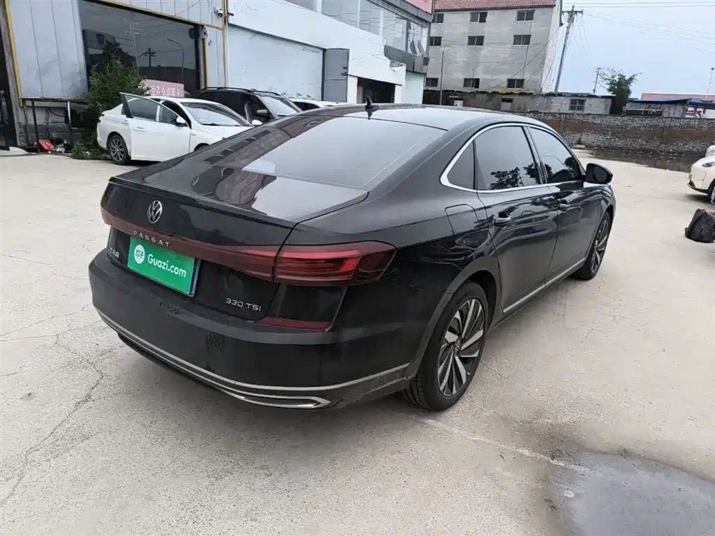 Volkswagen Passat 2024 330TSI Elite Edition фото 7
