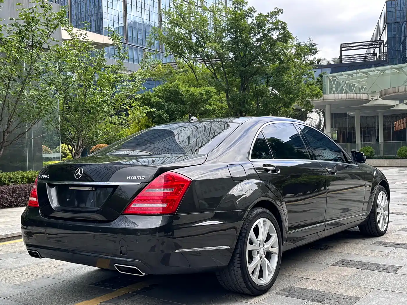 Mercedes-Benz S-Class 2012 S 400 L HYBRID Grand Edition фото 4