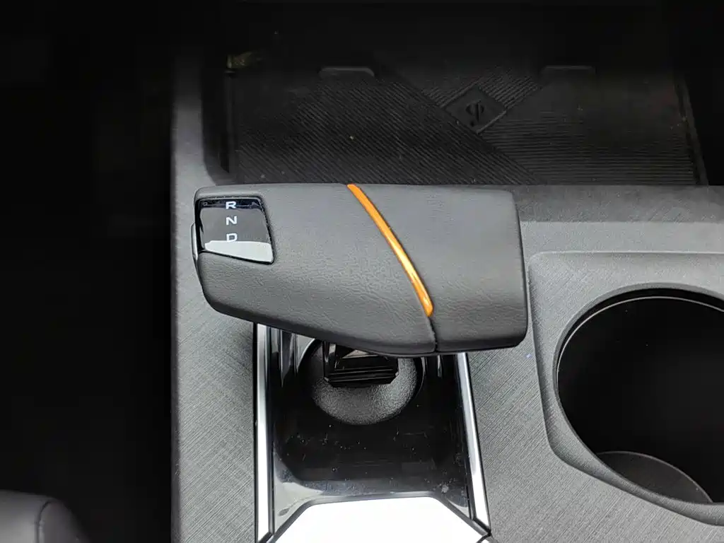 Changan UNI-V iDD 2024 2024 Blue Whale Smart iDD 136km Smart Premium