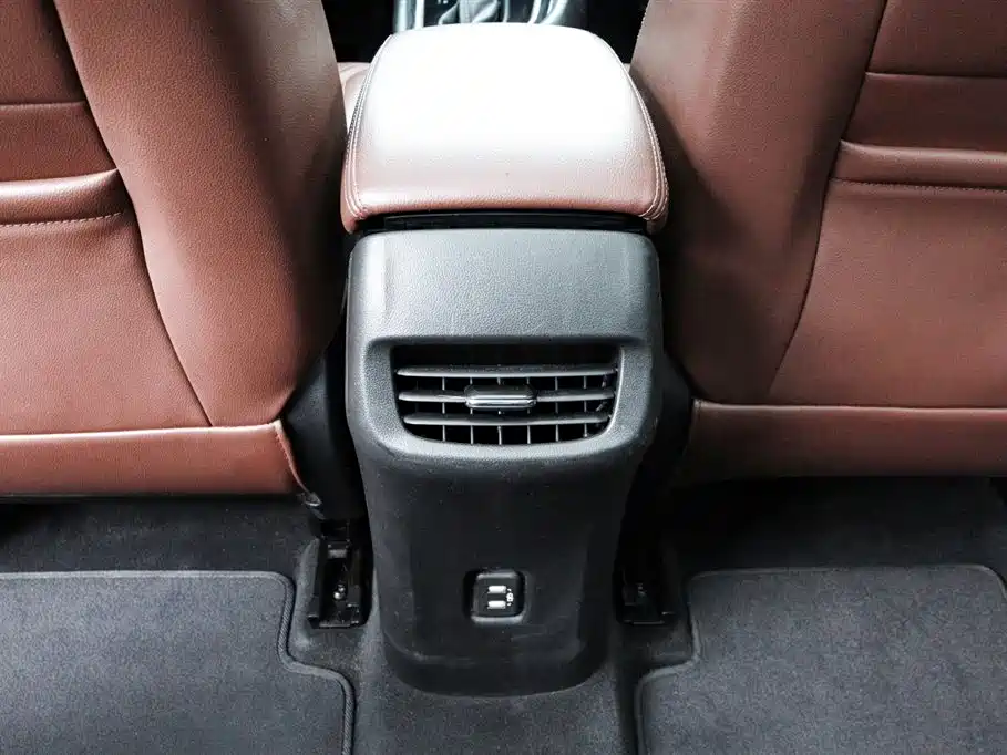 Buick GL6 2018 18T 6-Seater Premium фото 16