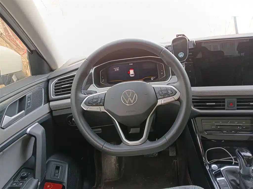 Volkswagen Tayron 2024 300TSI 2WD Luxury Plus Advanced фото 7