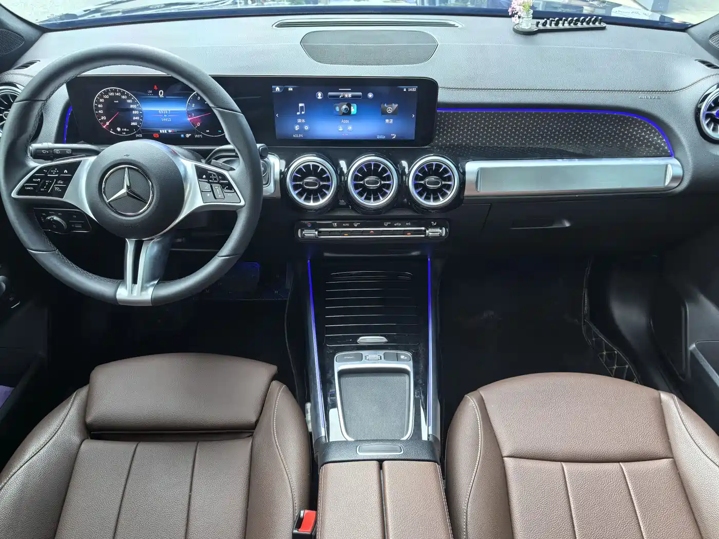Mercedes-Benz GLB 2025 GLB 220 Dynamic фото 12