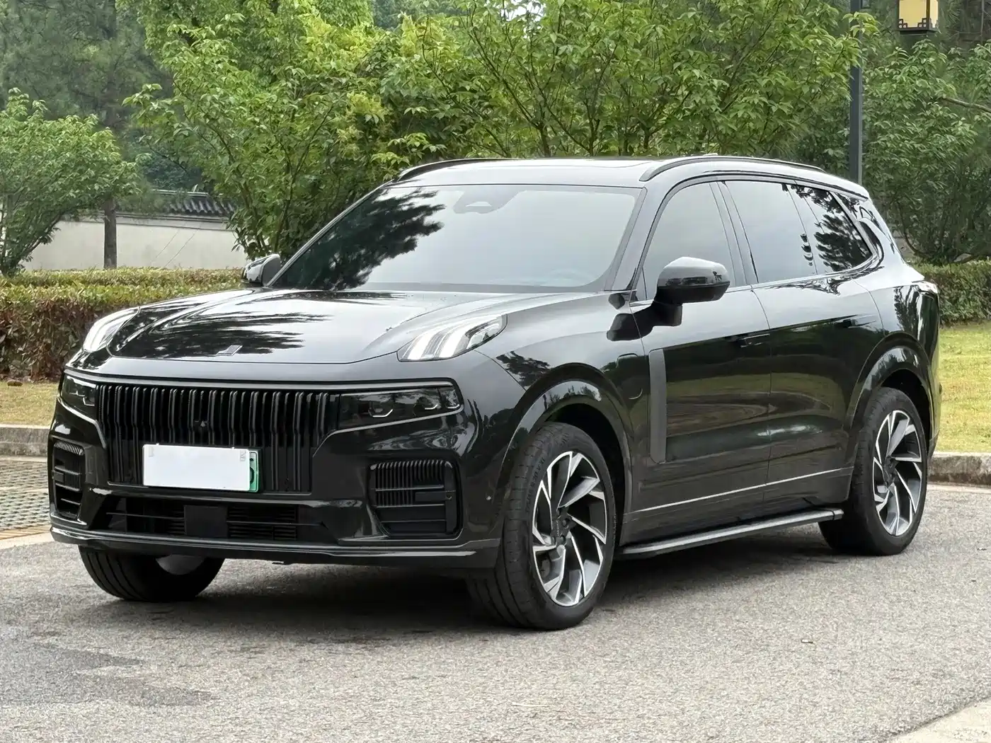 Lynk & Co 09 EM-P 2021 2.0T PHEV Ultra 6-seater