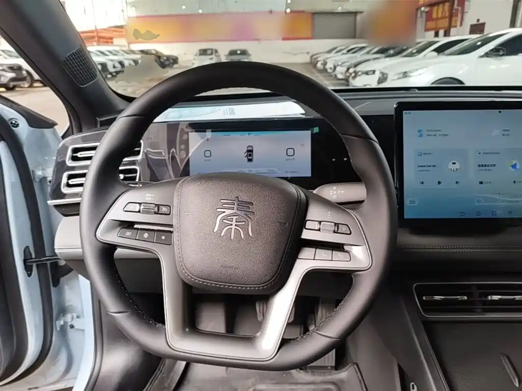 BYD Qin L 2026 DM-i 128KM Progressive фото 11