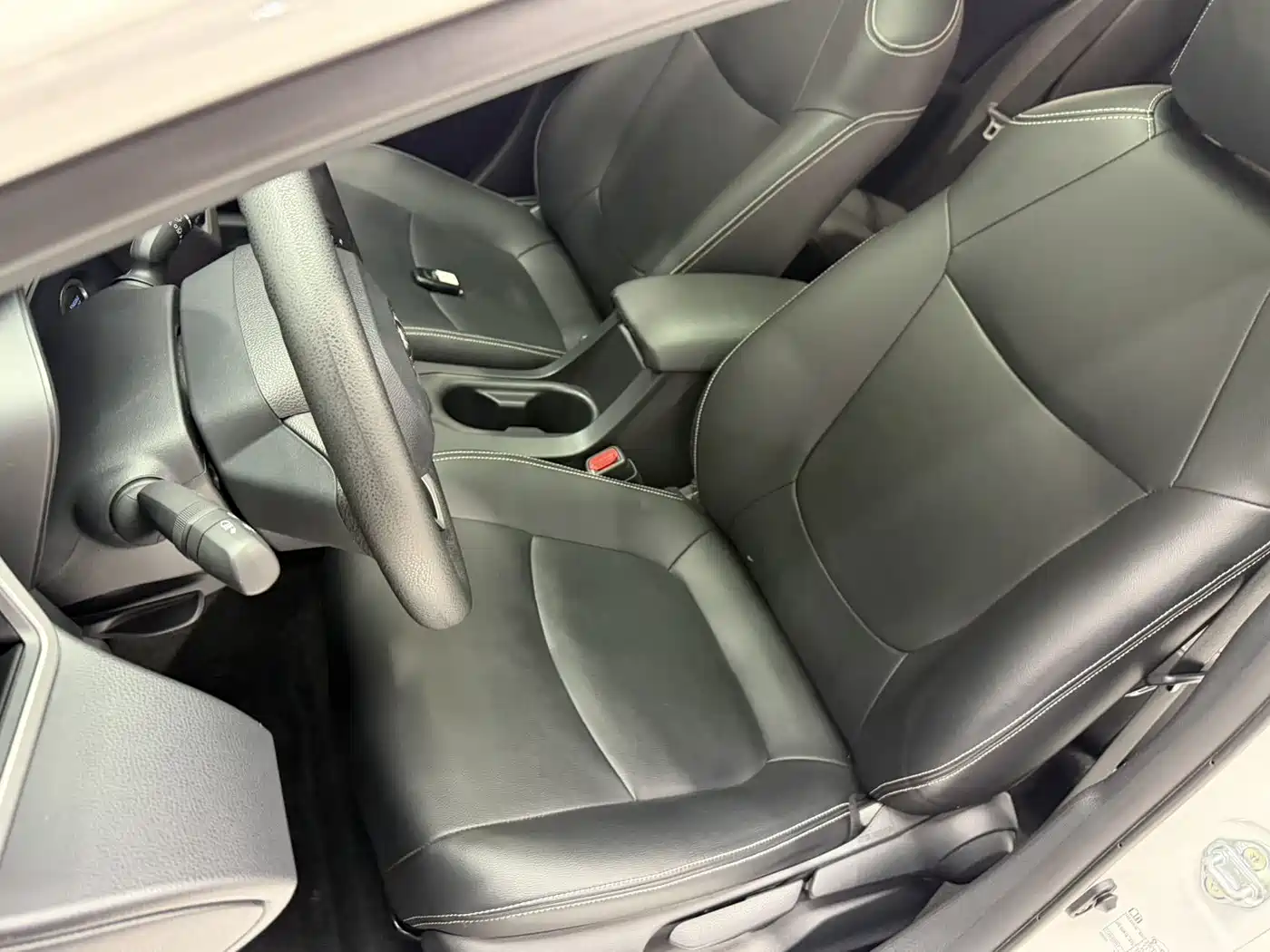 Toyota Corolla 2021 TNGA 1.5L CVT Elite Edition фото 8