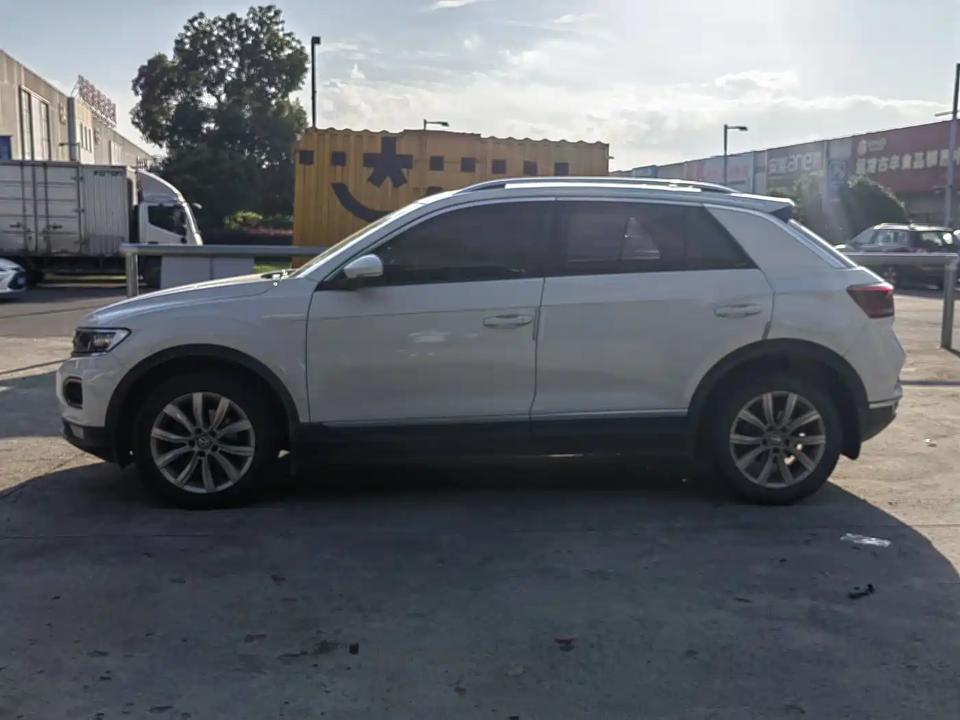 Volkswagen T-ROC 2020 230TSI DSG 2WD Progressive фото 12