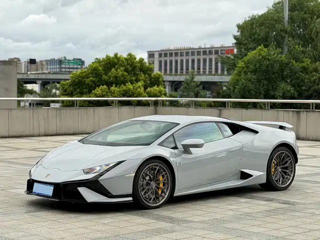  Lamborghini Huracán 2016 Huracán Coupe