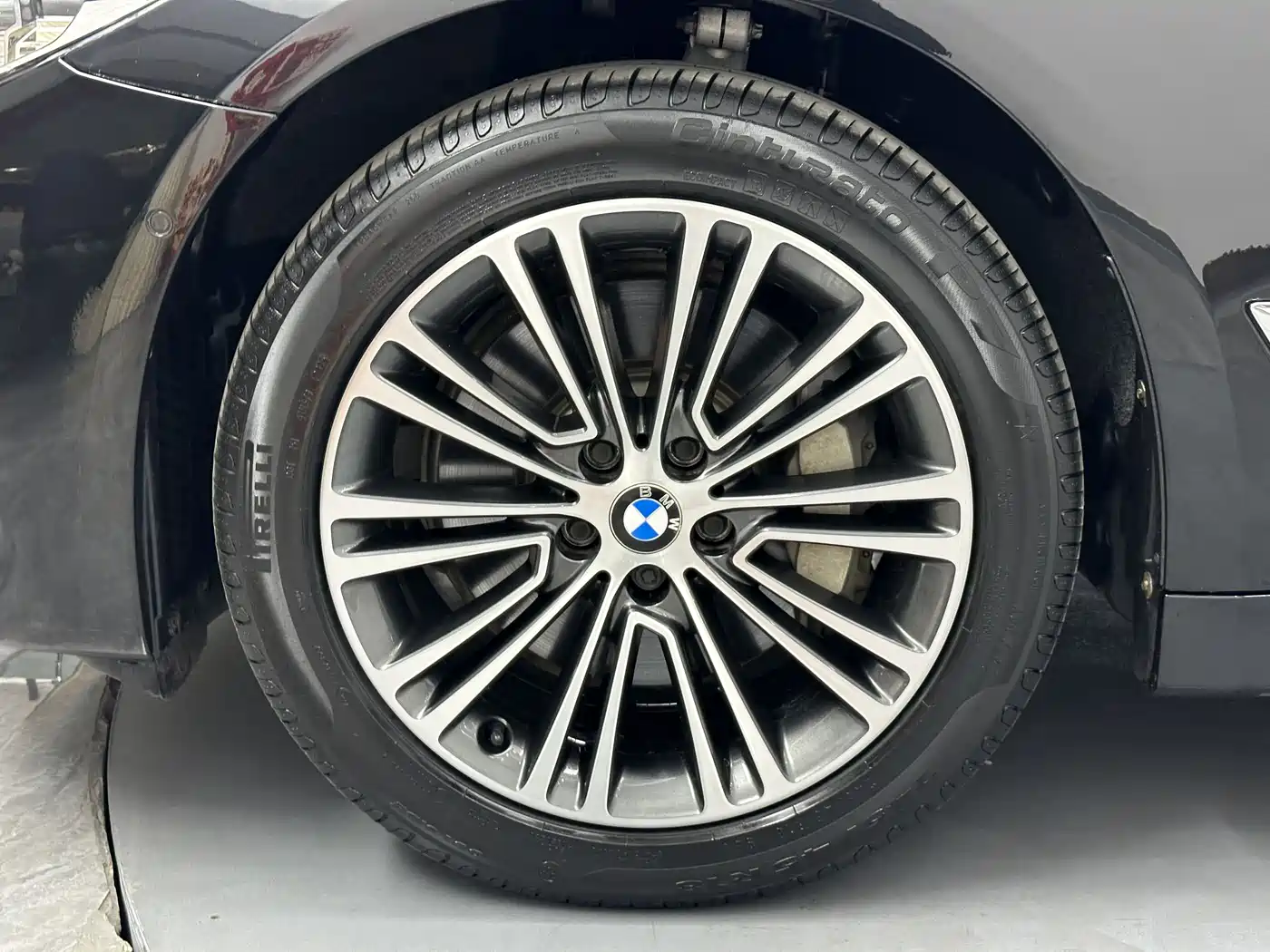 BMW 5 Series 2018 Facelift 530Li Exclusive Luxury Package фото 23